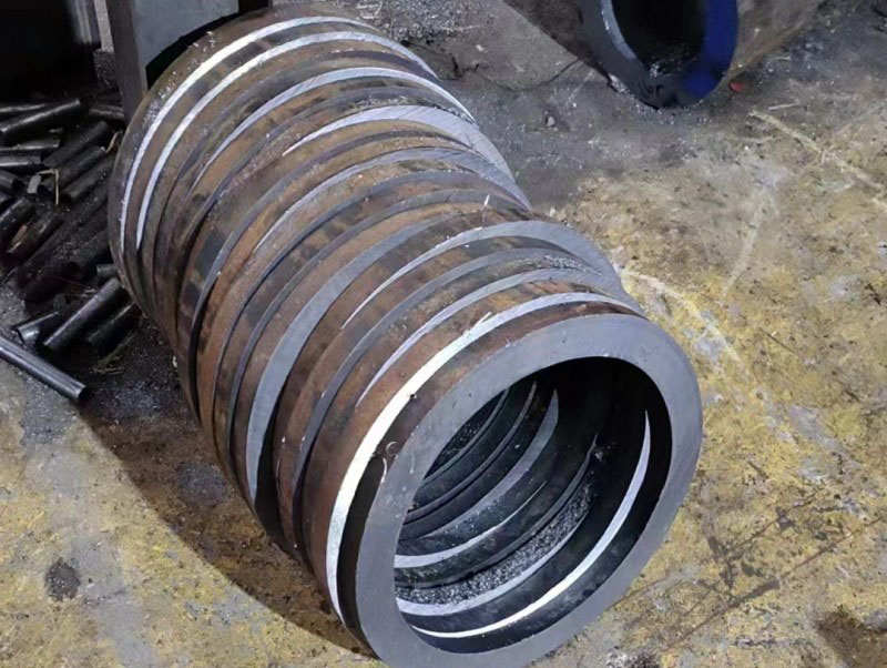 福绵30CrMo无缝钢管切割